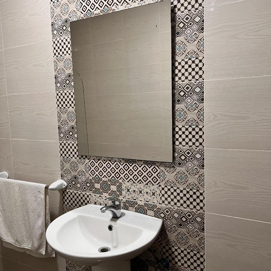 F4 2, Private Two Single Beds Shared Bathroom Séjour chez l'habitant Msida